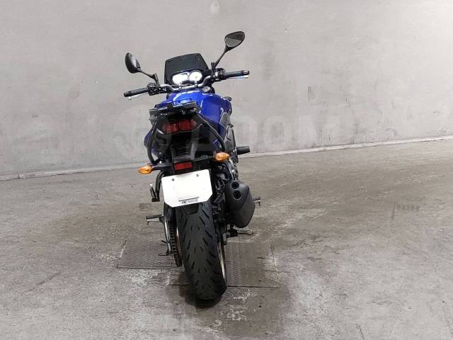 Yamaha FZ8-S. 798. ., , ,   