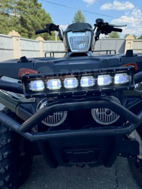 Polaris Sportsman 400. ,  \,   