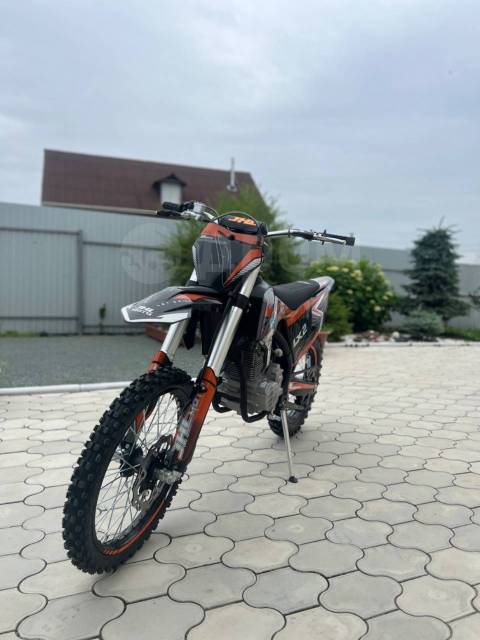 JHL LX2. 250. ., ,   