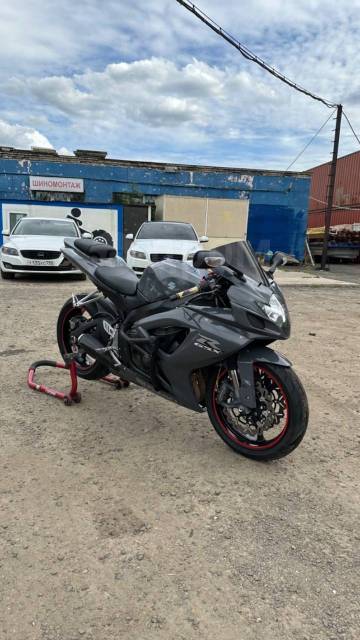 Suzuki GSX-R 750. 750. ., , ,   