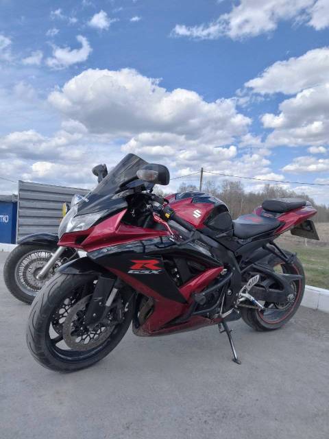 Suzuki GSX-R 750. 750. ., , ,   