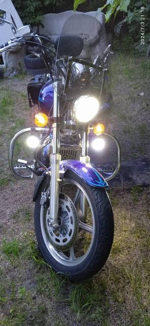 Honda Shadow 1100. 1 099. ., , ,   