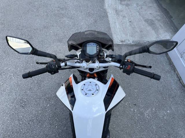 KTM 390 Duke