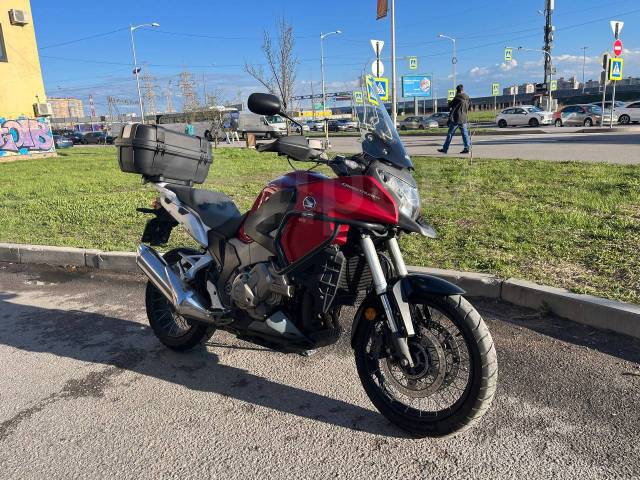 Honda VFR 1200X Crosstourer. 1 237. ., , ,   