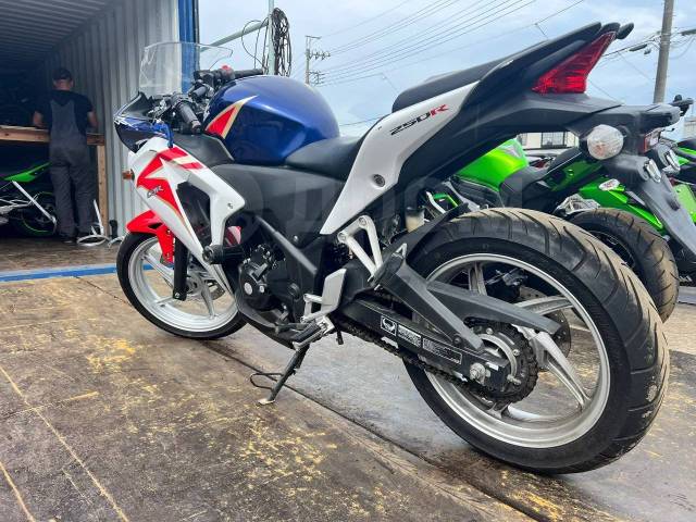 Honda CBR 250R. 250. ., , ,  .     