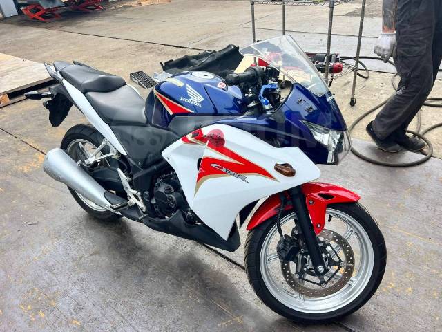 Honda CBR 250R. 250. ., , ,  .     