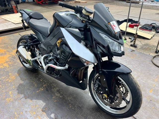 Kawasaki Z 1000. 1 000. ., , ,  .     