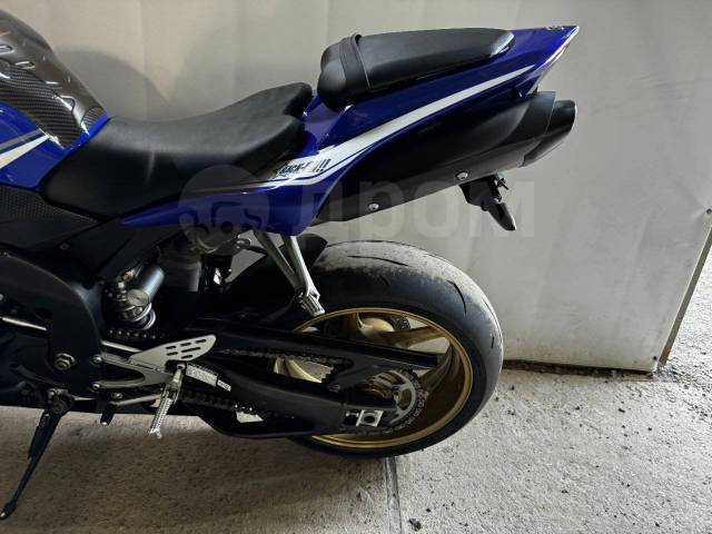 Yamaha YZF-R1