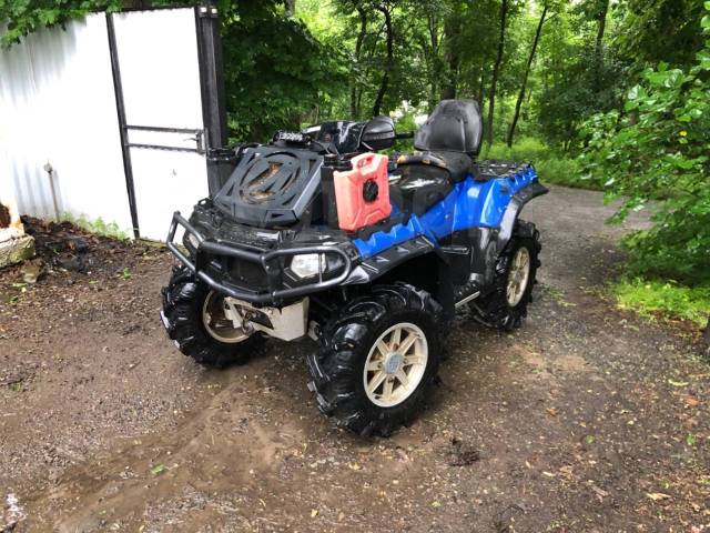 Polaris Sportsman XP 850. ,   