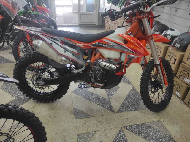 Regulmoto Crosstrec 300. 300. ., , ,   