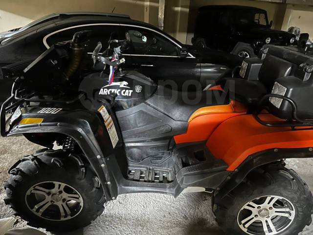 Arctic Cat Mudpro 1000. ,  \,   