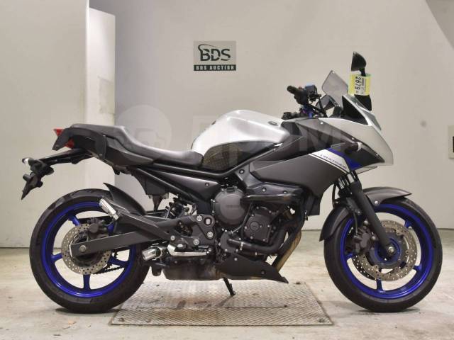 Yamaha FZ6R