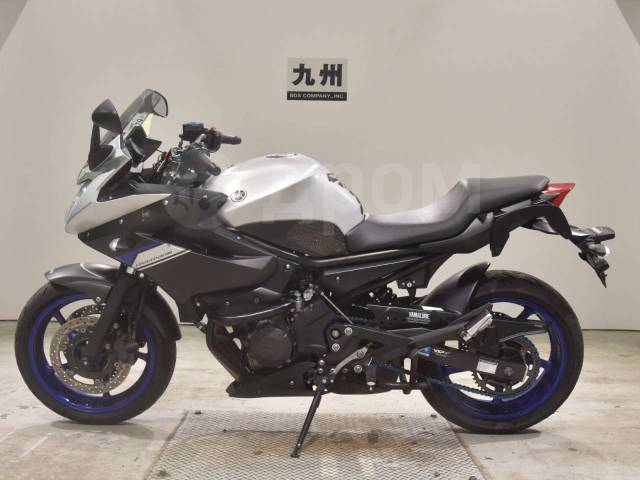 Yamaha FZ6R