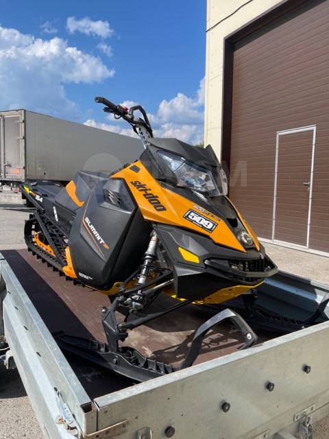 BRP Ski-Doo Summit. ,  ,   