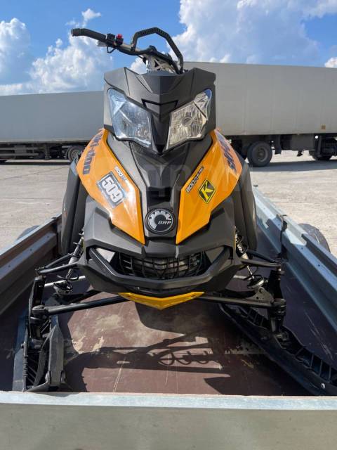 BRP Ski-Doo Summit. ,  ,   