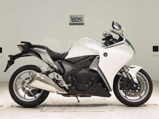 Honda VFR 1200F. 1 200. ., , ,  .     