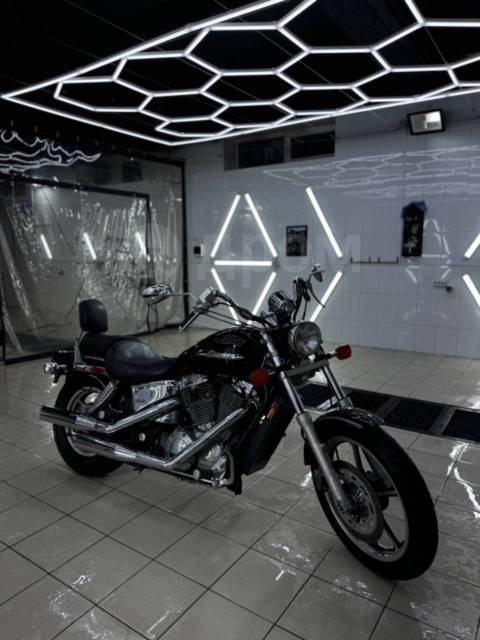 Honda Shadow 1100. 1 100. ., , ,   