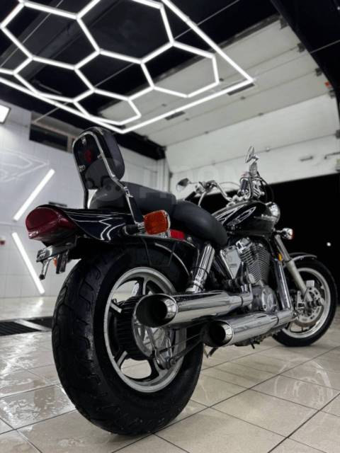 Honda Shadow 1100. 1 100. ., , ,   