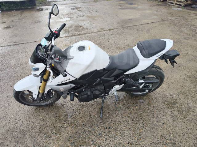 Suzuki GSR 750. 750. ., , ,   