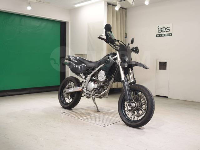 Kawasaki D-Tracker 250. 250. ., , ,  .     