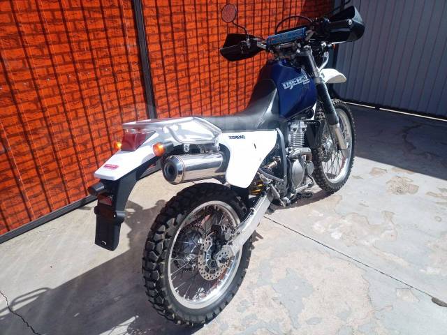 Suzuki Djebel 250. 250. ., , ,   