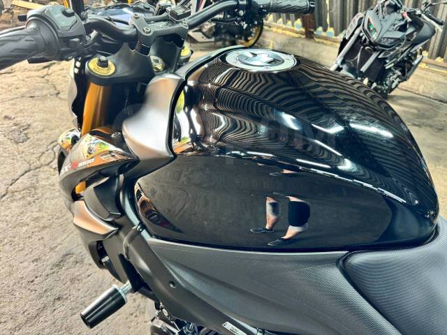 Suzuki GSX S1000. 1 000. ., , ,   