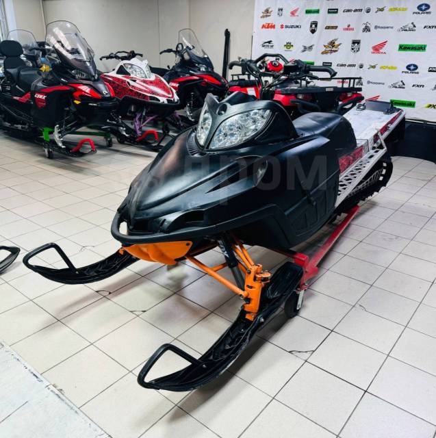 Arctic Cat M8. ,  ,   