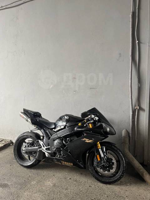 Yamaha R1. 1 000. ., , ,   