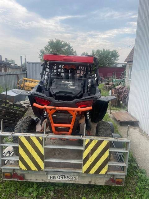 Polaris RZR XP 1000. ,  \,   