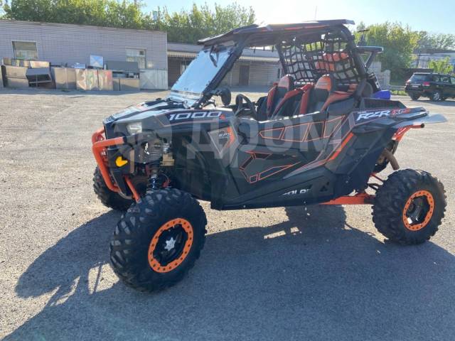 Polaris RZR XP 1000. ,  \,   