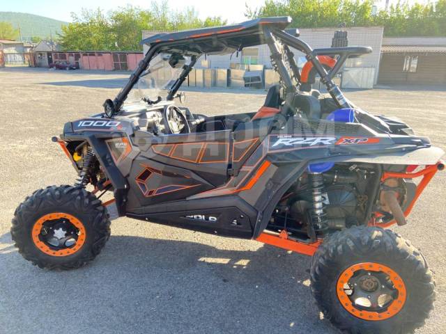 Polaris RZR XP 1000. ,  \,   