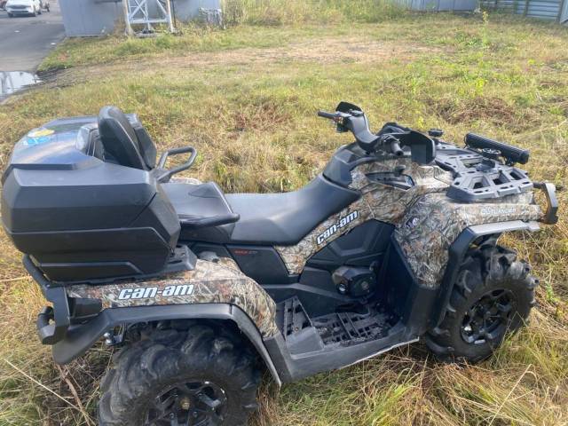 BRP Can-Am Outlander 1000R XT. ,  \,   