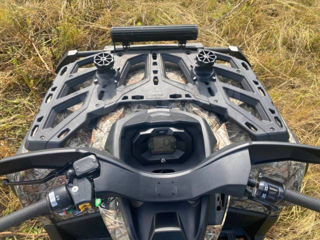 BRP Can-Am Outlander 1000R XT. ,  \,   