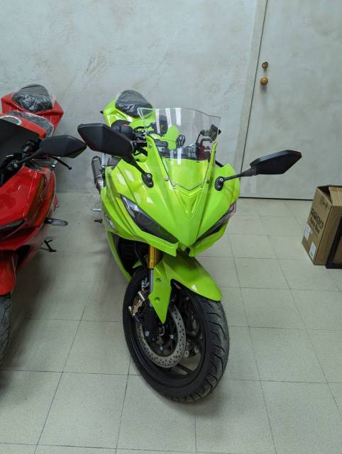 Kawasaki. 700. ., ,  ,   