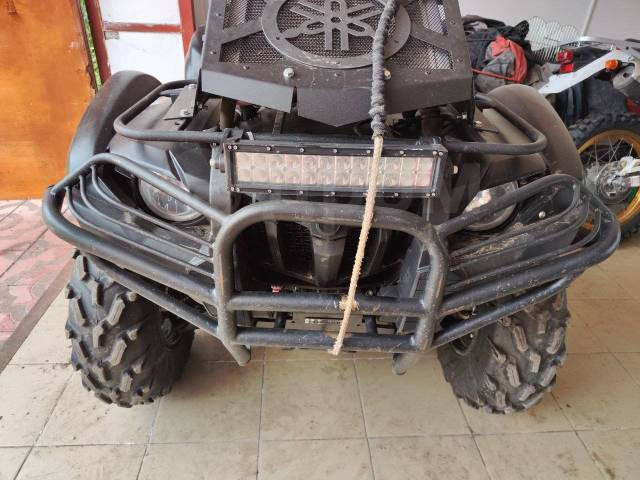 Yamaha Grizzly. ,  \,   