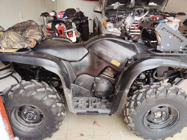 Yamaha Grizzly. ,  \,   