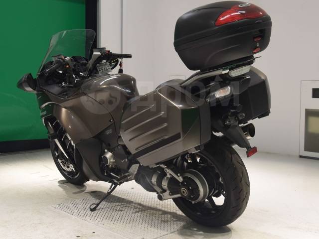 Kawasaki 1400 GTR. 1 400. ., , ,  .     