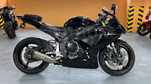 Suzuki GSX-R 600. 599. ., , ,   