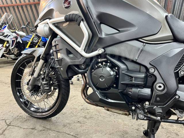 Honda VFR 1200X Crosstourer. 1 200. ., , ,   