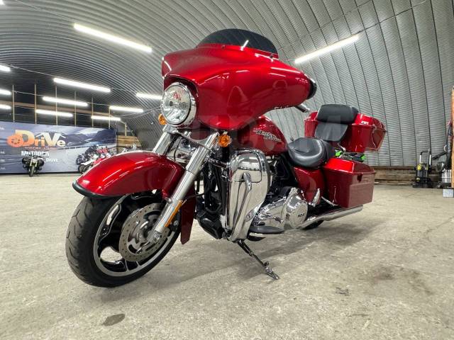 Harley-Davidson Street Glide FLHX. 1 690. ., , ,   