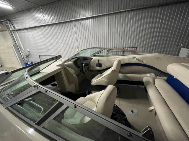 Crownline. 2003 ,  6,18.,  , 250,00.. 