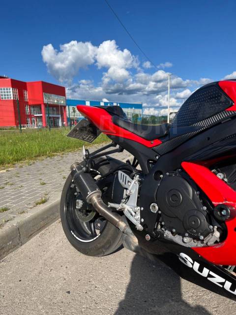 Suzuki GSX-R 750. 750. ., , ,   