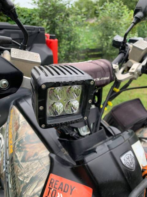 Yamaha Grizzly 700. ,  \,   