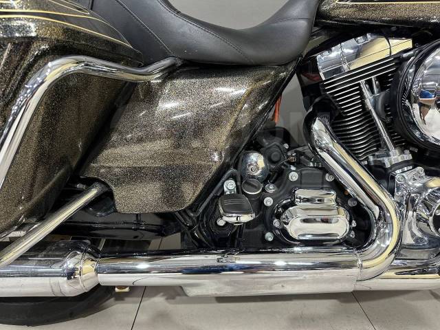 Harley-Davidson Street Glide Special FLHXS. 1 690. ., , ,   