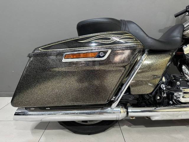 Harley-Davidson Street Glide Special FLHXS. 1 690. ., , ,   