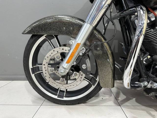 Harley-Davidson Street Glide Special FLHXS. 1 690. ., , ,   