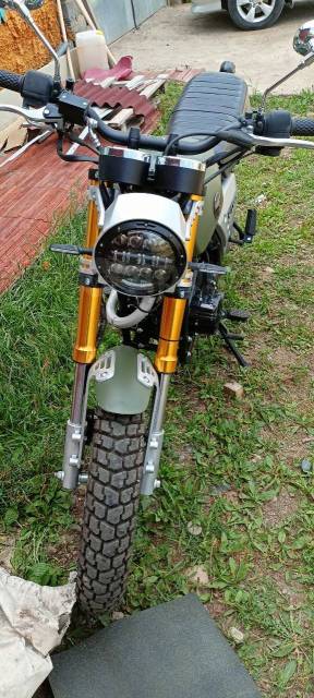 Racer Triumph. 230. ., , ,   