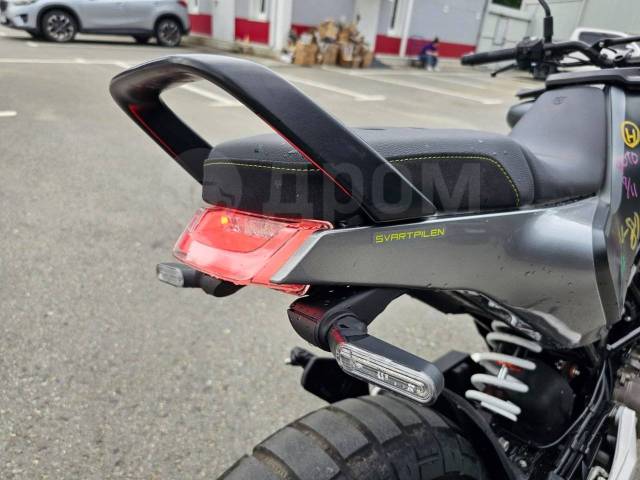 Husqvarna Svartpilen 401. 373. . 