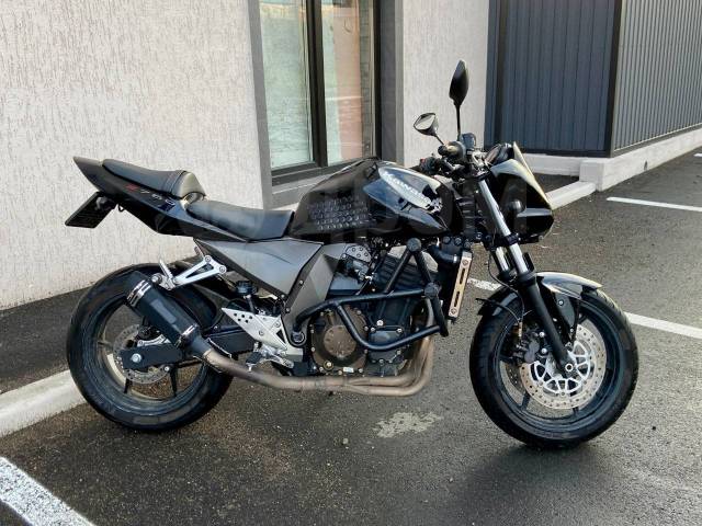 Kawasaki Z 750. 748. ., , ,   