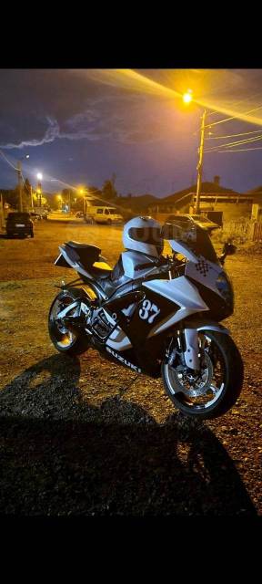 Suzuki GSX-R 1000R. 1 000. ., , ,   